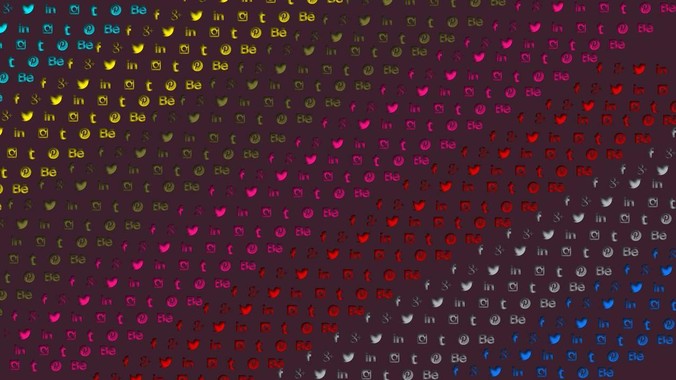 特朗普发文要求伊朗无条件投降，并被曝考虑加入对伊空袭，有哪些目的？伊朗会弃核求生吗？